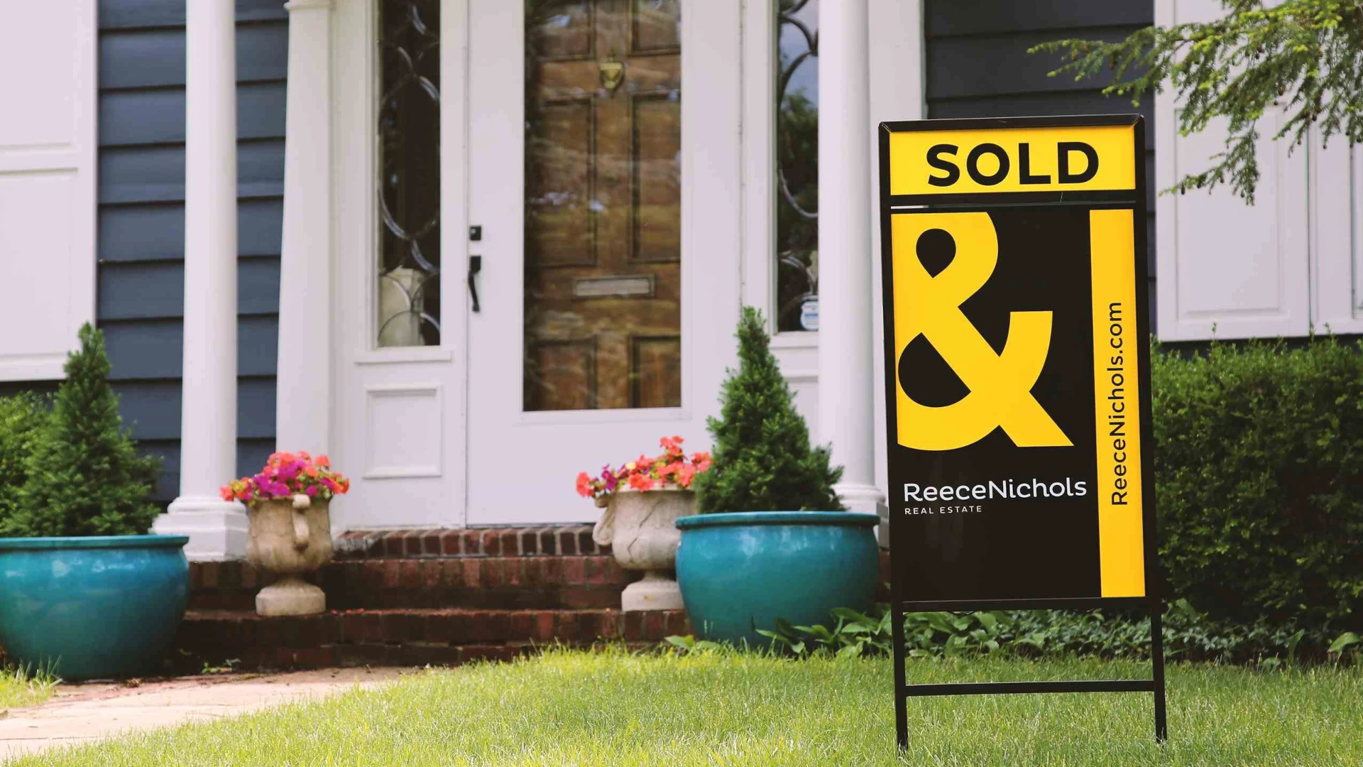 Lucy Roberts – ReeceNichols Real Estate